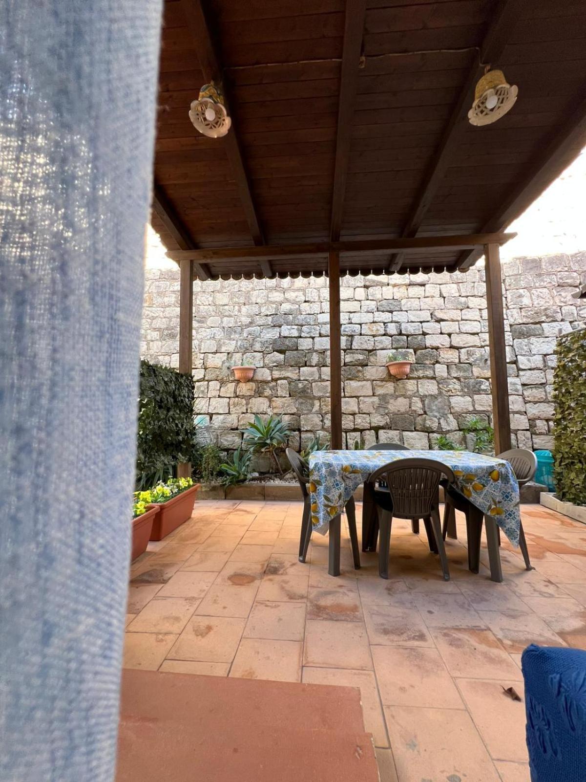 مبيت وإفطار جيلا In Riva Al Mare المظهر الخارجي الصورة